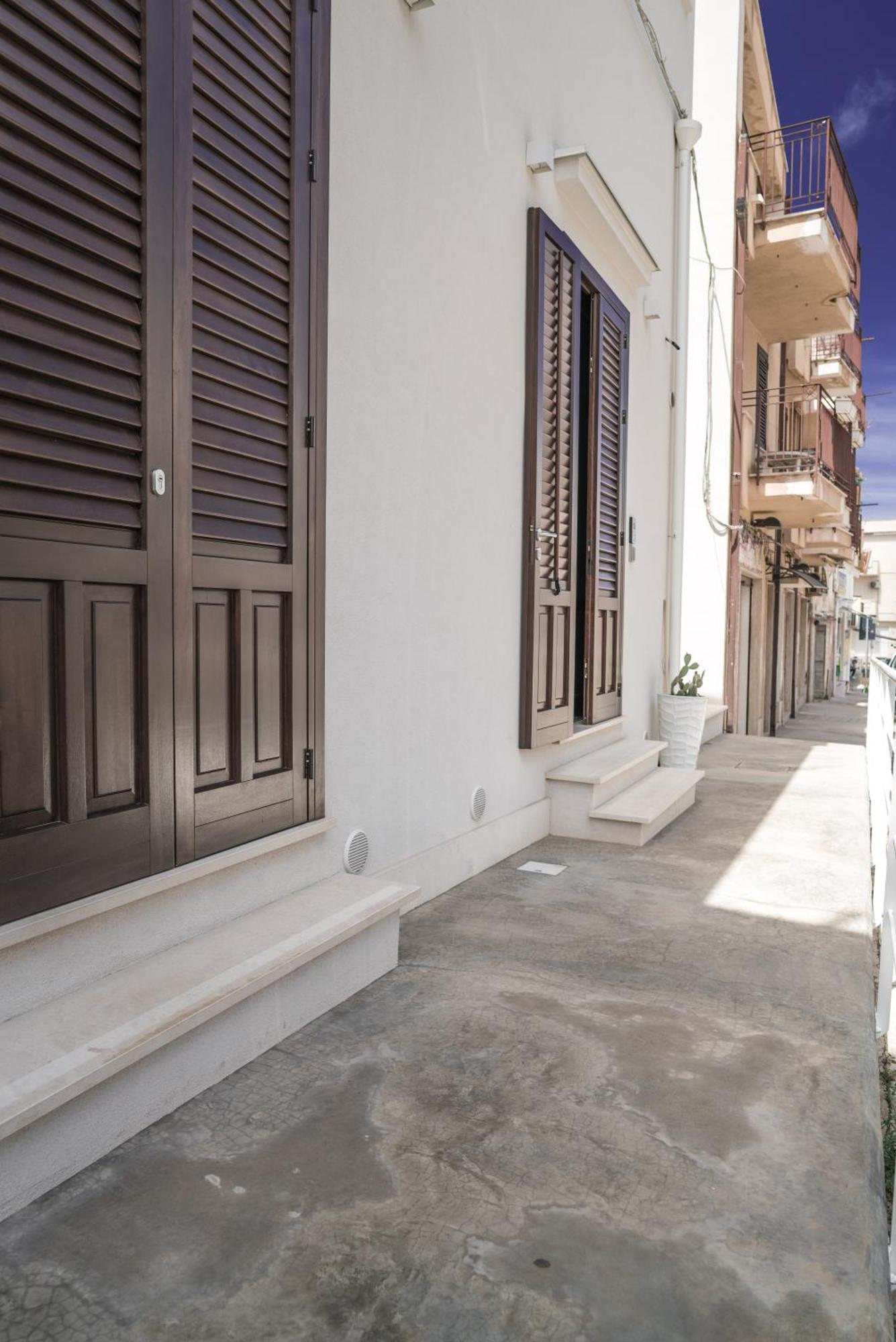 Casa Azzurra Rooms E Apartment Terrasini Kültér fotó