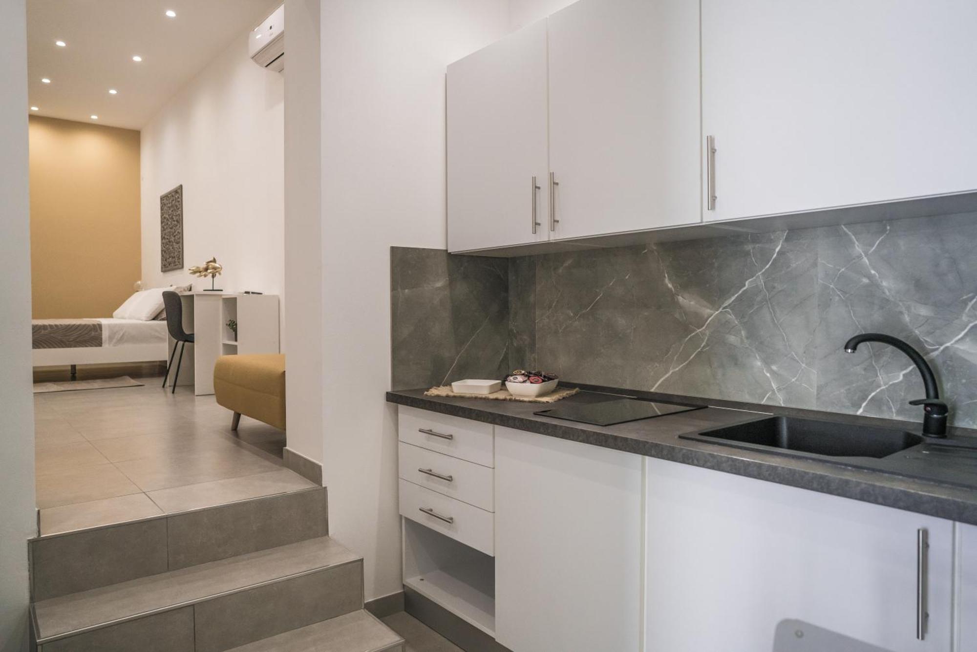 Casa Azzurra Rooms E Apartment Terrasini Kültér fotó