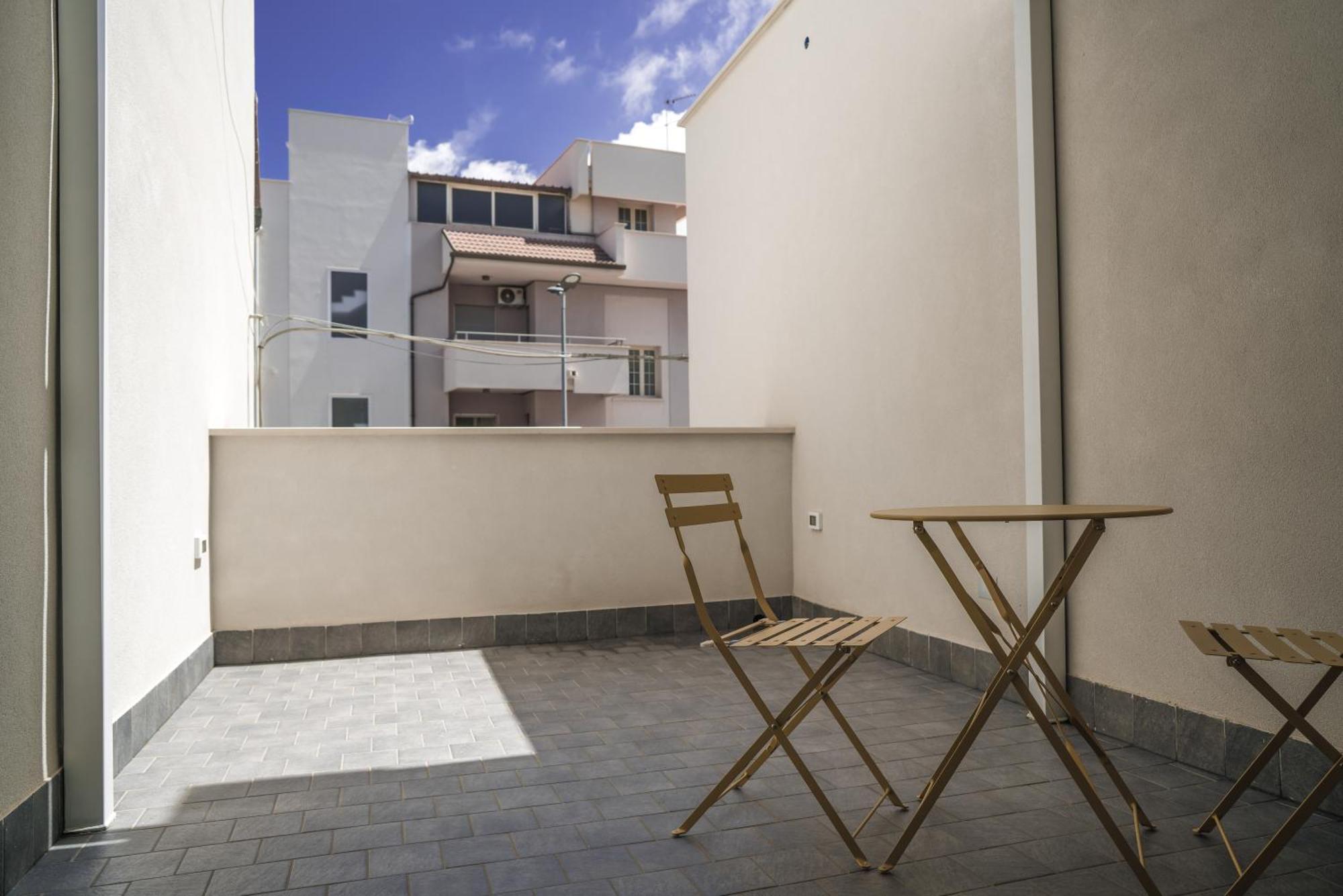 Casa Azzurra Rooms E Apartment Terrasini Kültér fotó